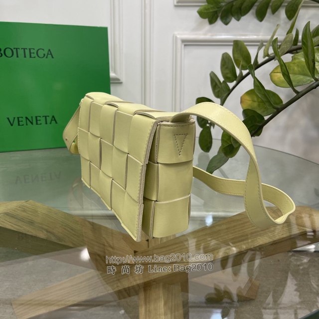 Bottega veneta高端女包 KF0017 寶緹嘉Cassette肩背女包 BV新款放大編織斜挎包  gxz1385